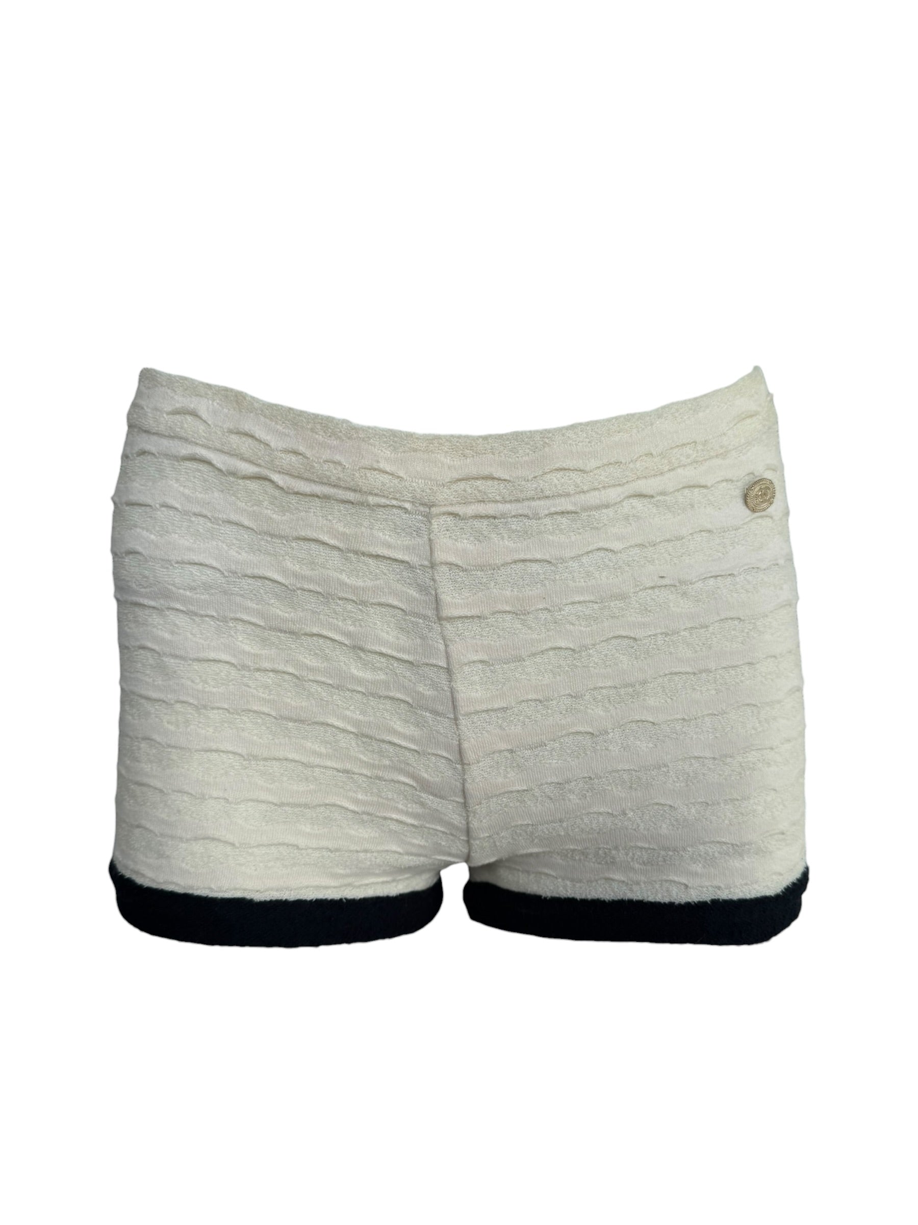 Chanel 12C White & Navy Jacquard Knit Set